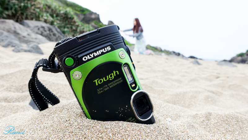 Olympus-TG870-防水相機-開箱實測-心得-海島-白沙灣-濾鏡-自拍-翻轉螢幕